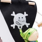 Imagen de Barco Pirata de madera con personajes y accesorios Bigjigs