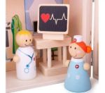 Imagen de Mini hospital de madera con accesorios Bigjigs