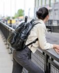 Imagen de Mochila maternal black polar con cambiador 7AM