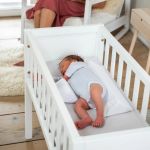 Imagen de Posicionador lateral para bebés Doomoo