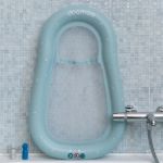 Imagen de Colchón inflable para bañar al bebé Doomoo